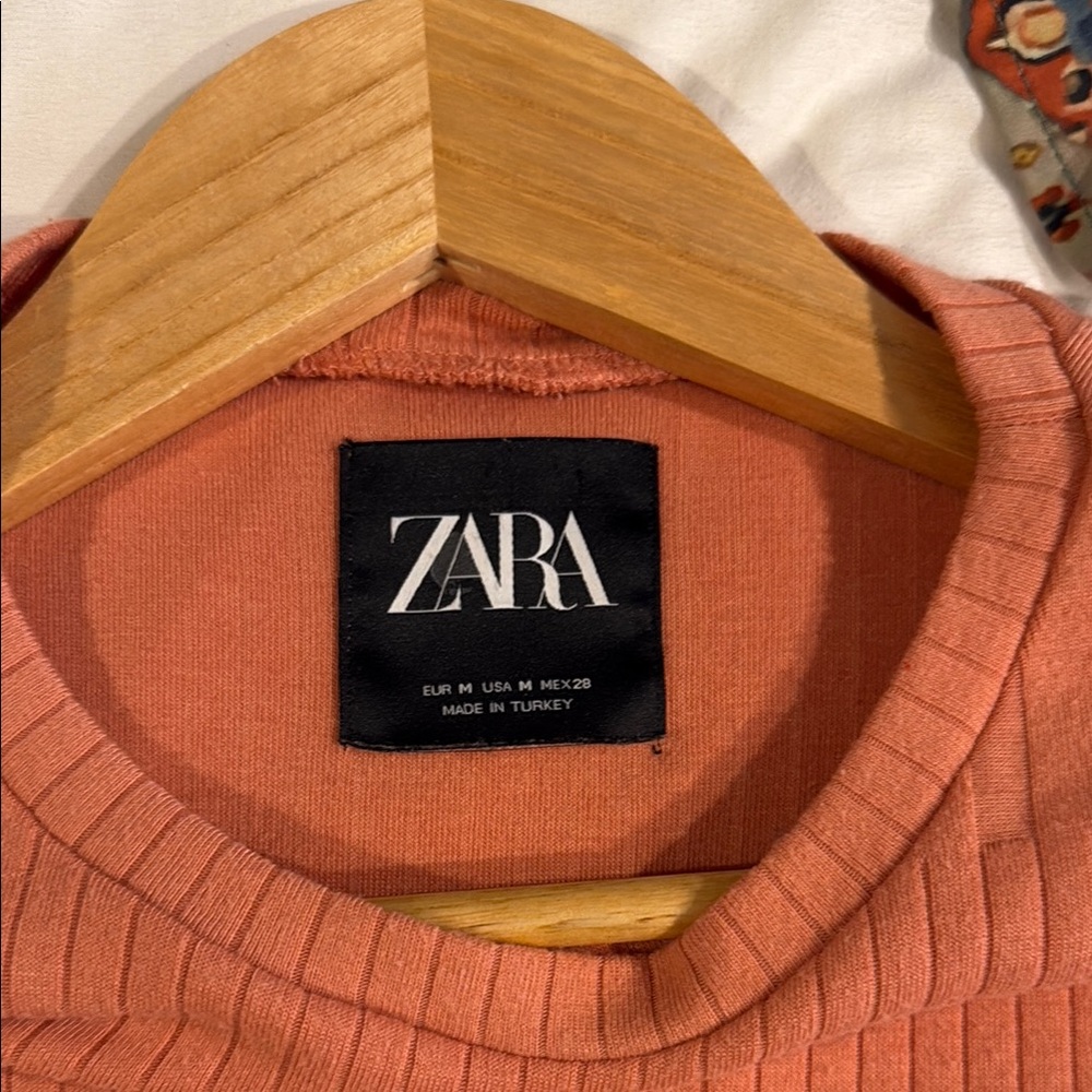 Zara Ribbed Dress - Picture 3 of 3